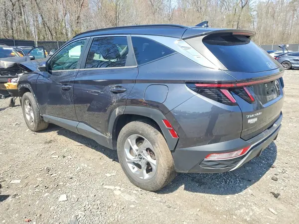5NMJBCAEXNH036778 2022 HYUNDAI TUCSON - Image 2