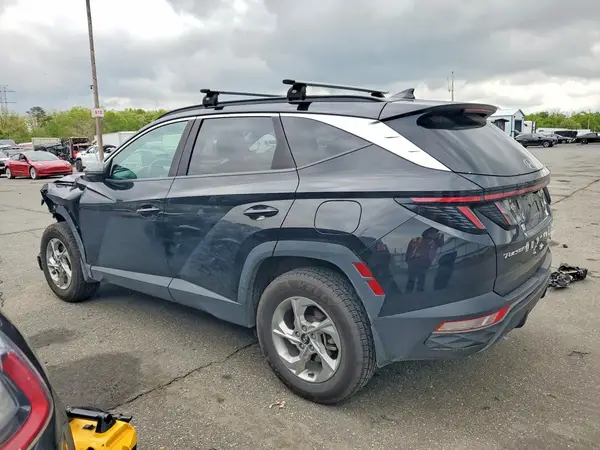 5NMJBCAEXNH048493 2022 HYUNDAI TUCSON - Image 2