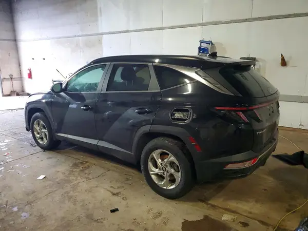 5NMJBCAEXNH072602 2022 HYUNDAI TUCSON - Image 2