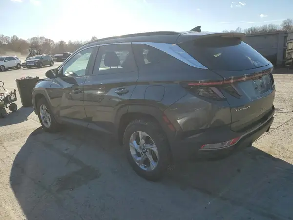 5NMJBCAEXNH087522 2022 HYUNDAI TUCSON - Image 2