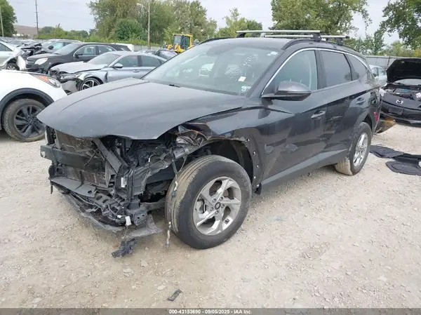 5NMJBCAEXNH088945 2022 HYUNDAI TUCSON - Image 2