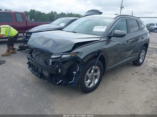 5NMJBCAEXNH110023 2022 HYUNDAI TUCSON - Image 2