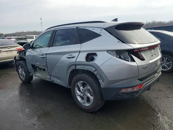 5NMJBCAEXNH144060 2022 HYUNDAI TUCSON - Image 2