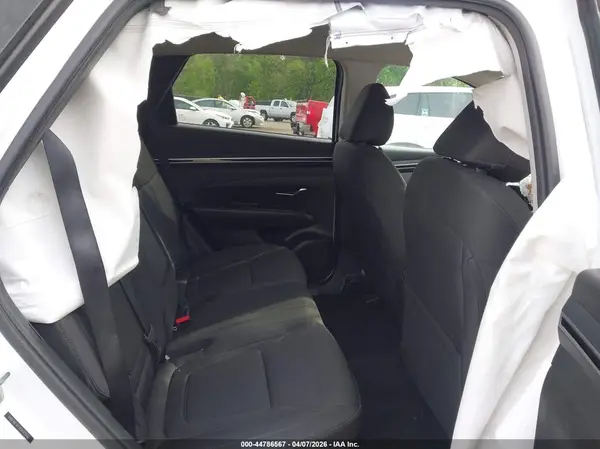 5NMJBCAEXNH145046 2022 HYUNDAI TUCSON - Image 8