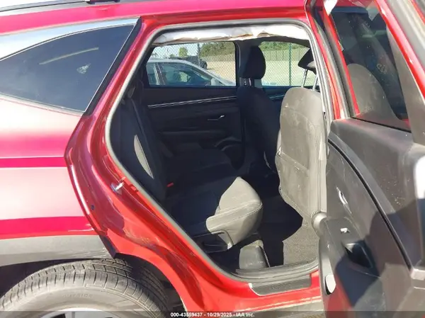 5NMJBCAEXPH172900 2023 HYUNDAI TUCSON - Image 8