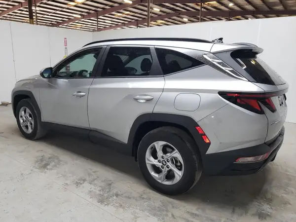 5NMJBCDE0RH343684 2024 HYUNDAI TUCSON - Image 2
