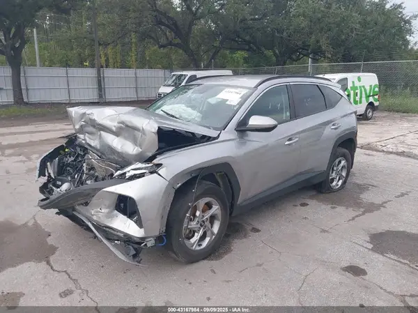 5NMJBCDE0RH350330 2024 HYUNDAI TUCSON - Image 2