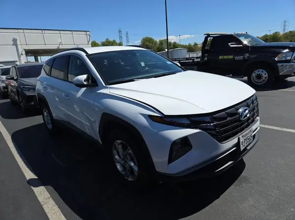 5NMJBCDE0RH384008 2024 HYUNDAI TUCSON - Image 8