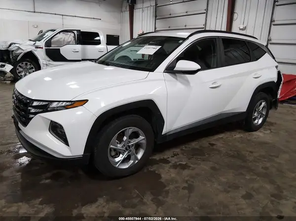 5NMJBCDE1RH324223 2024 HYUNDAI TUCSON - Image 2
