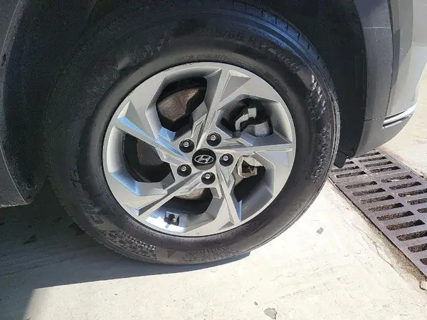 5NMJBCDE1RH383224 2024 HYUNDAI TUCSON - Image 2