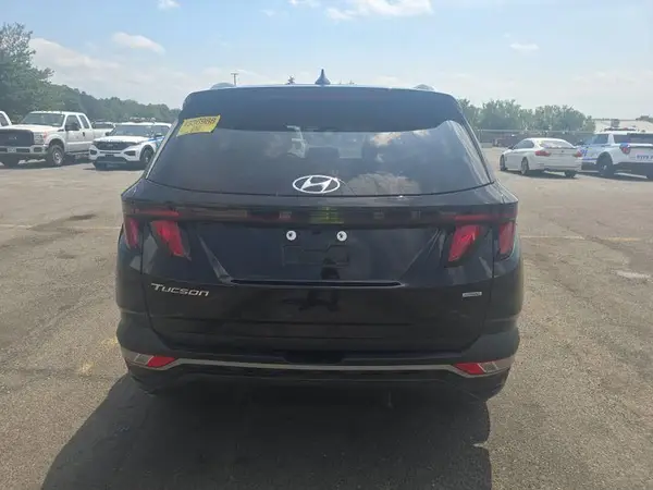 5NMJBCDE1RH384146 2024 HYUNDAI TUCSON - Image 2