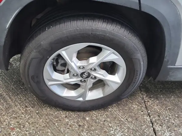5NMJBCDE1RH388584 2024 HYUNDAI TUCSON - Image 2