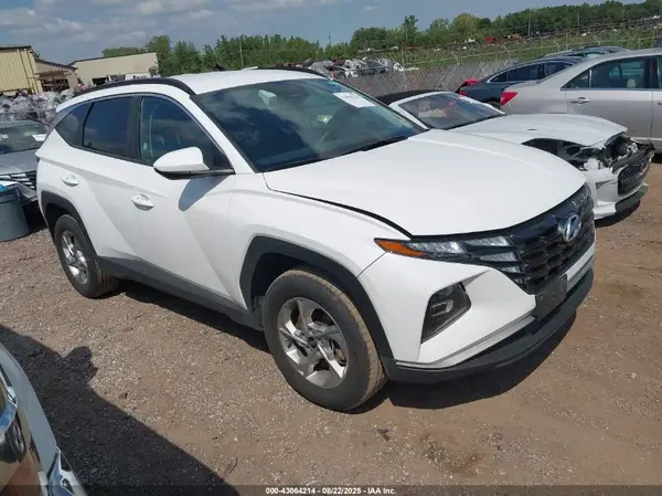 5NMJBCDE1RH390853 2024 HYUNDAI TUCSON - Image 1