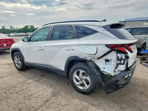 5NMJBCDE1RH393591 2024 HYUNDAI TUCSON - Image 2