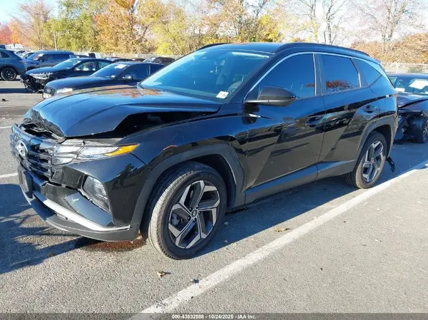 5NMJBCDE1RH426752 2024 HYUNDAI TUCSON - Image 2