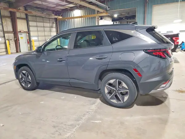 5NMJBCDE1TH657092 2026 HYUNDAI TUCSON - Image 2