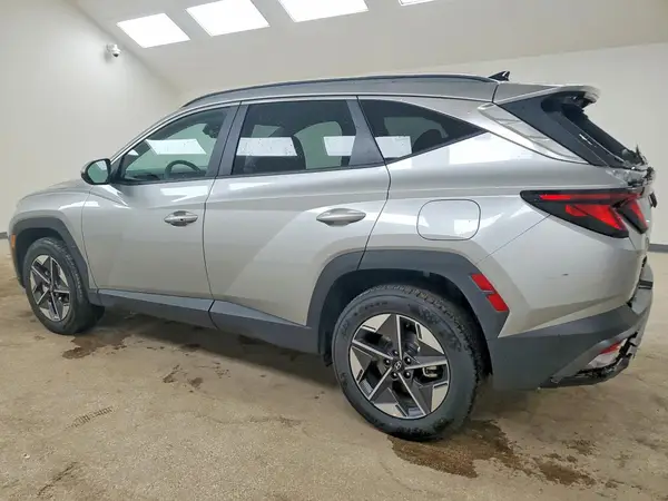 5NMJBCDE1TH658503 2026 HYUNDAI TUCSON - Image 2