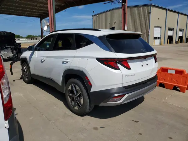 5NMJBCDE1TH675060 2026 HYUNDAI TUCSON - Image 2