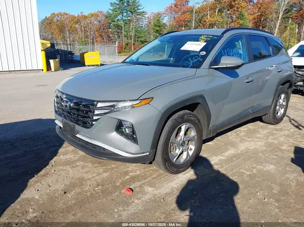 5NMJBCDE2RH295640 2024 HYUNDAI TUCSON - Image 2