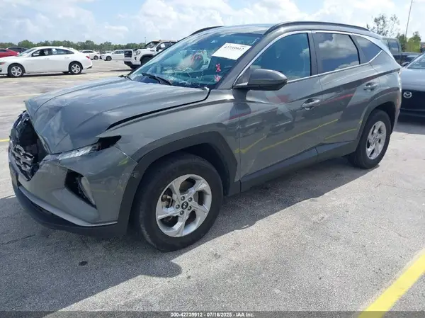 5NMJBCDE2RH298313 2024 HYUNDAI TUCSON - Image 2