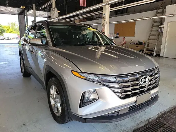5NMJBCDE2RH387833 2024 HYUNDAI TUCSON - Image 2