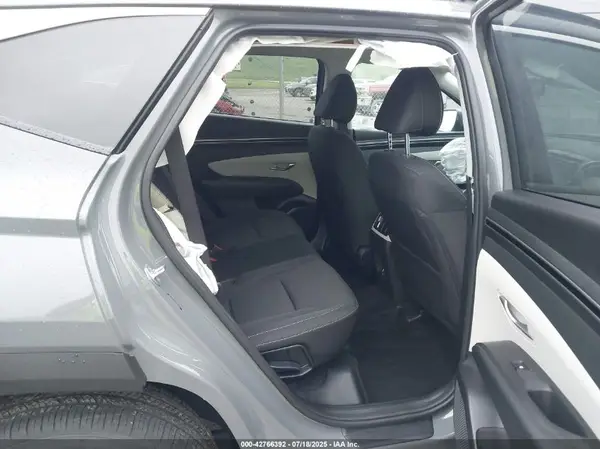 5NMJBCDE2RH405098 2024 HYUNDAI TUCSON - Image 8