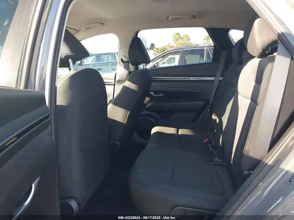 5NMJBCDE2RH405327 2024 HYUNDAI TUCSON - Image 8