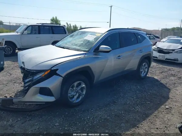 5NMJBCDE2RH412245 2024 HYUNDAI TUCSON - Image 2