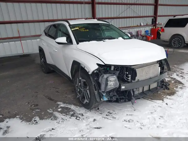 5NMJBCDE2RH424685 2024 HYUNDAI TUCSON - Image 1
