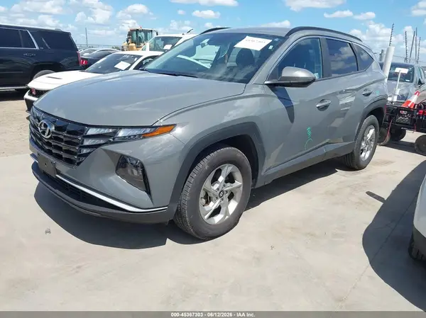 5NMJBCDE2RH428980 2024 HYUNDAI TUCSON - Image 2