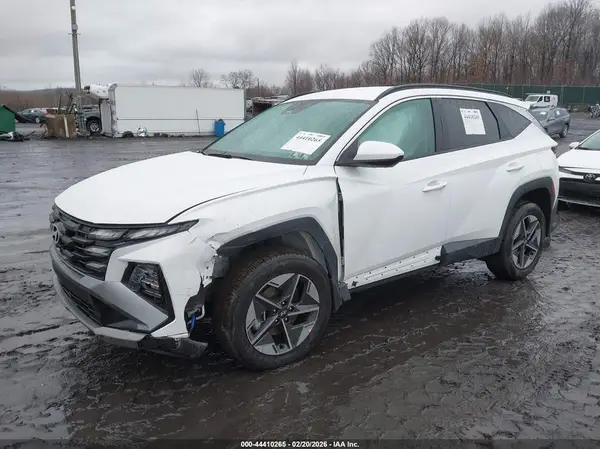5NMJBCDE2TH619340 2026 HYUNDAI TUCSON - Image 2