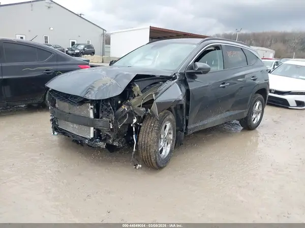 5NMJBCDE3RH299051 2024 HYUNDAI TUCSON - Image 2
