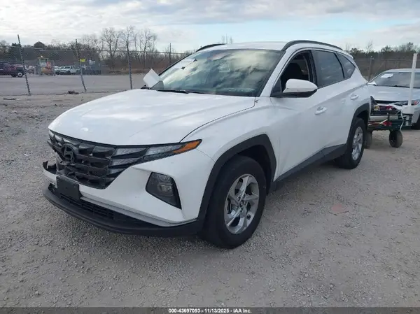 5NMJBCDE3RH314423 2024 HYUNDAI TUCSON - Image 2