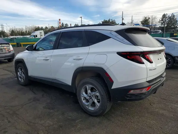 5NMJBCDE3RH361001 2024 HYUNDAI TUCSON - Image 2