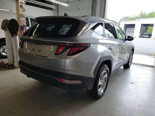 5NMJBCDE3RH383936 2024 HYUNDAI TUCSON - Image 2