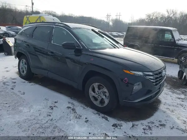 5NMJBCDE3RH415381 2024 HYUNDAI TUCSON - Image 1