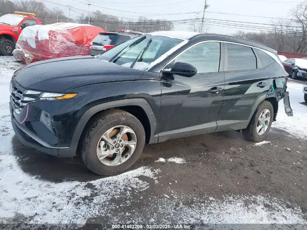 5NMJBCDE3RH415381 2024 HYUNDAI TUCSON - Image 2
