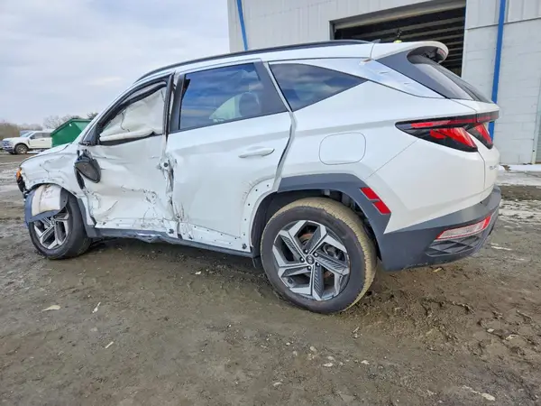 5NMJBCDE3RH420841 2024 HYUNDAI TUCSON - Image 2