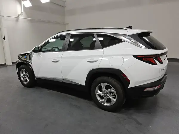 5NMJBCDE3RH422556 2024 HYUNDAI TUCSON - Image 2