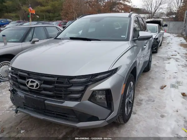 5NMJBCDE3SH443512 2025 HYUNDAI TUCSON - Image 2