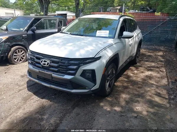 5NMJBCDE3SH482035 2025 HYUNDAI TUCSON - Image 2