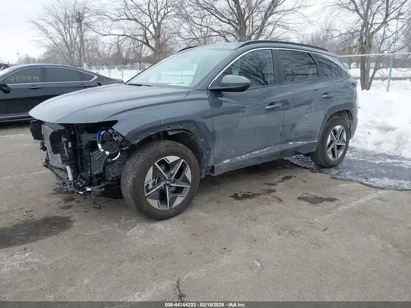 5NMJBCDE3SH516958 2025 HYUNDAI TUCSON - Image 2