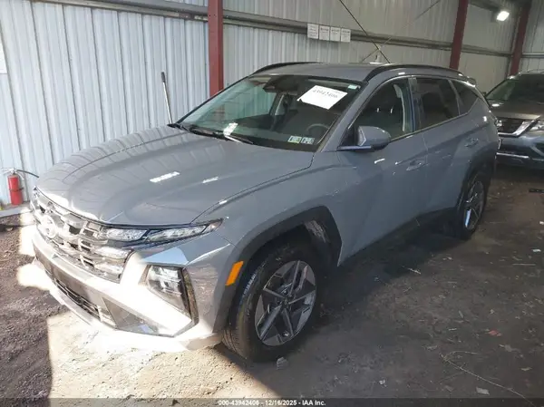 5NMJBCDE3SH569112 2025 HYUNDAI TUCSON - Image 2