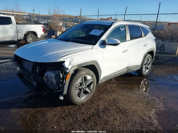 5NMJBCDE3TH615538 2026 HYUNDAI TUCSON - Image 2