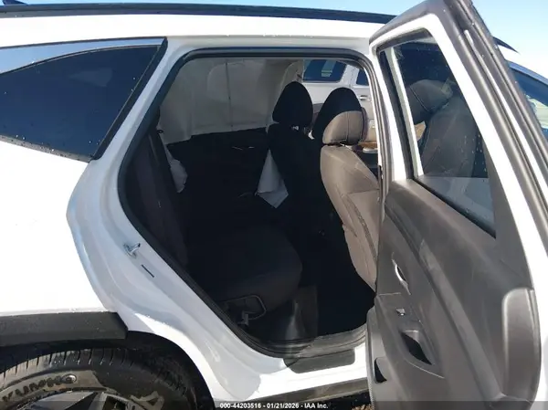5NMJBCDE3TH652783 2026 HYUNDAI TUCSON - Image 8