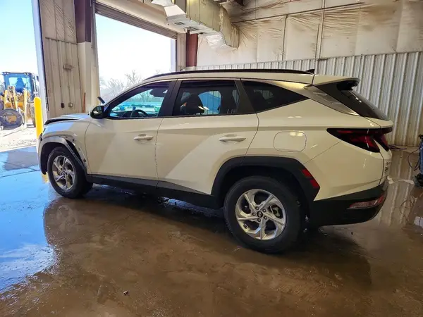 5NMJBCDE4RH320800 2024 HYUNDAI TUCSON - Image 2