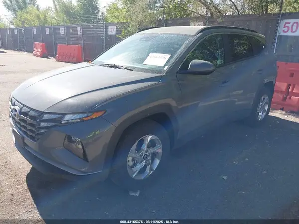 5NMJBCDE4RH362500 2024 HYUNDAI TUCSON - Image 2