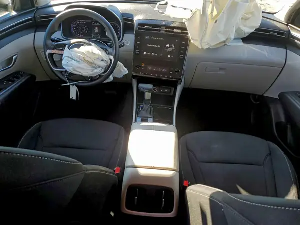 5NMJBCDE4RH385808 2024 HYUNDAI TUCSON - Image 8