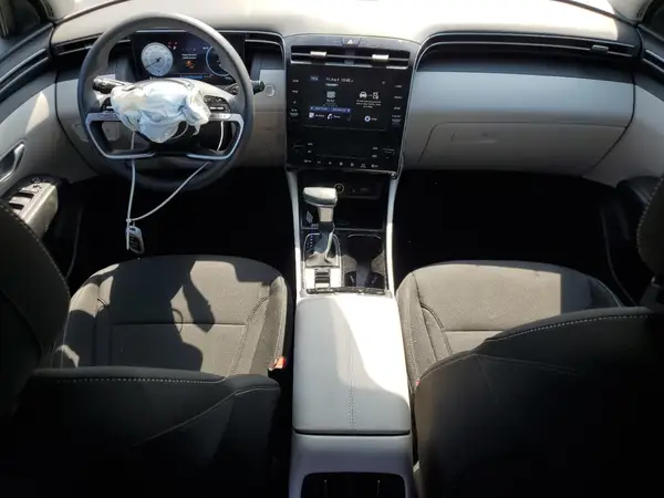 5NMJBCDE4RH425353 2024 HYUNDAI TUCSON - Image 8