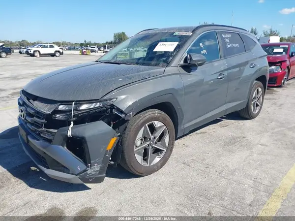 5NMJBCDE4SH482710 2025 HYUNDAI TUCSON - Image 2